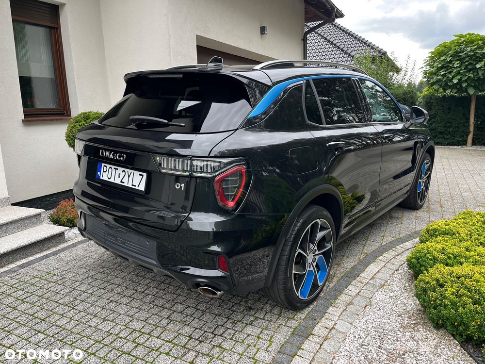 Lynk & Co 01 - 4