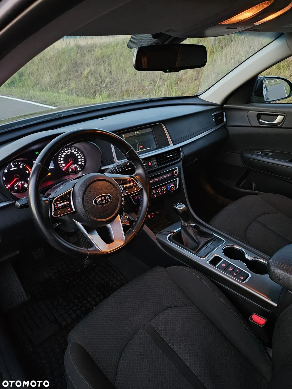 Kia Optima - 6