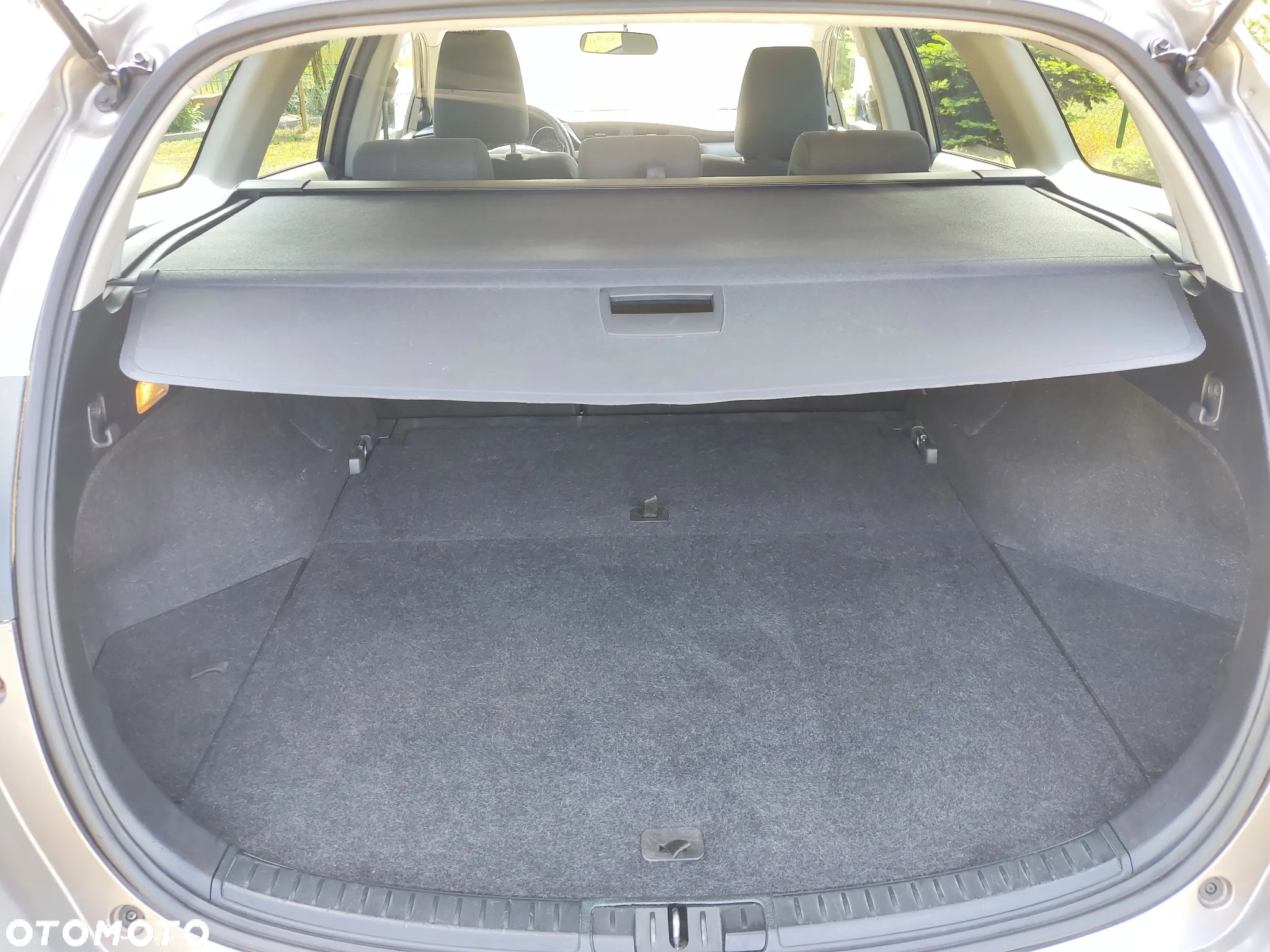 Toyota Auris 1.8 VVT-i Hybrid Automatik Design Edition - 18