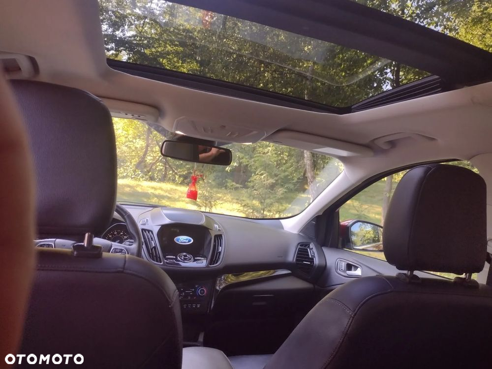 Ford Escape 2.0 EcoBoost AWD Titanium - 8