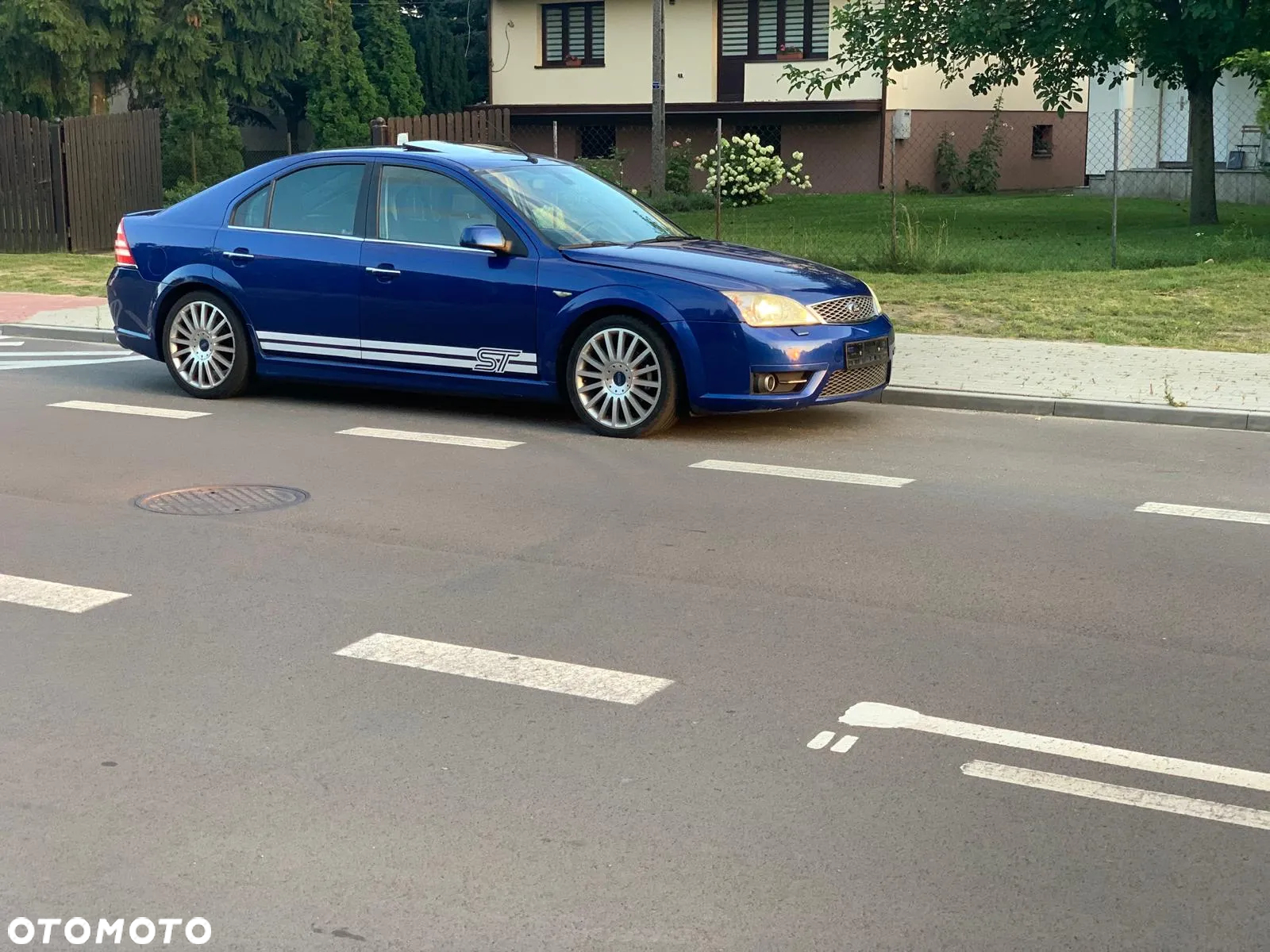 Ford Mondeo 3.0 V6 ST 220 - 11