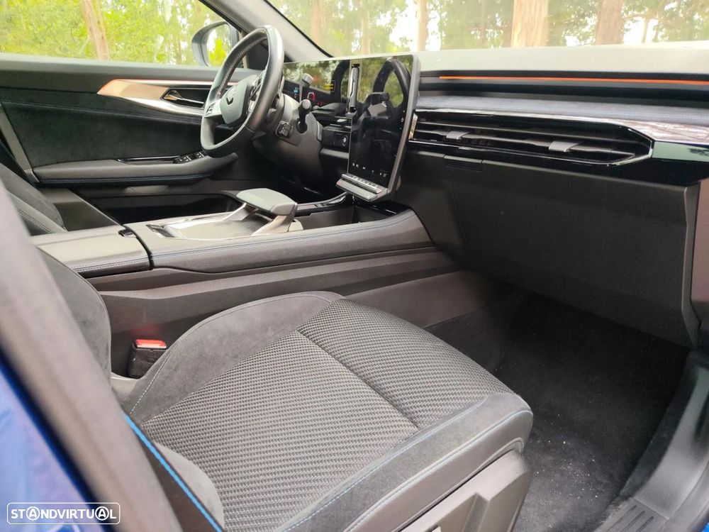 Renault Austral 1.2 Full Hybrid E-Tech Esprit Alpine - 27