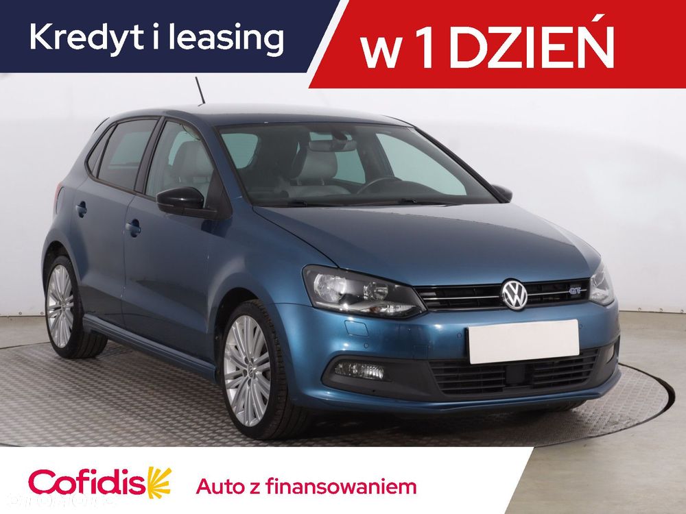 Volkswagen Polo - 2