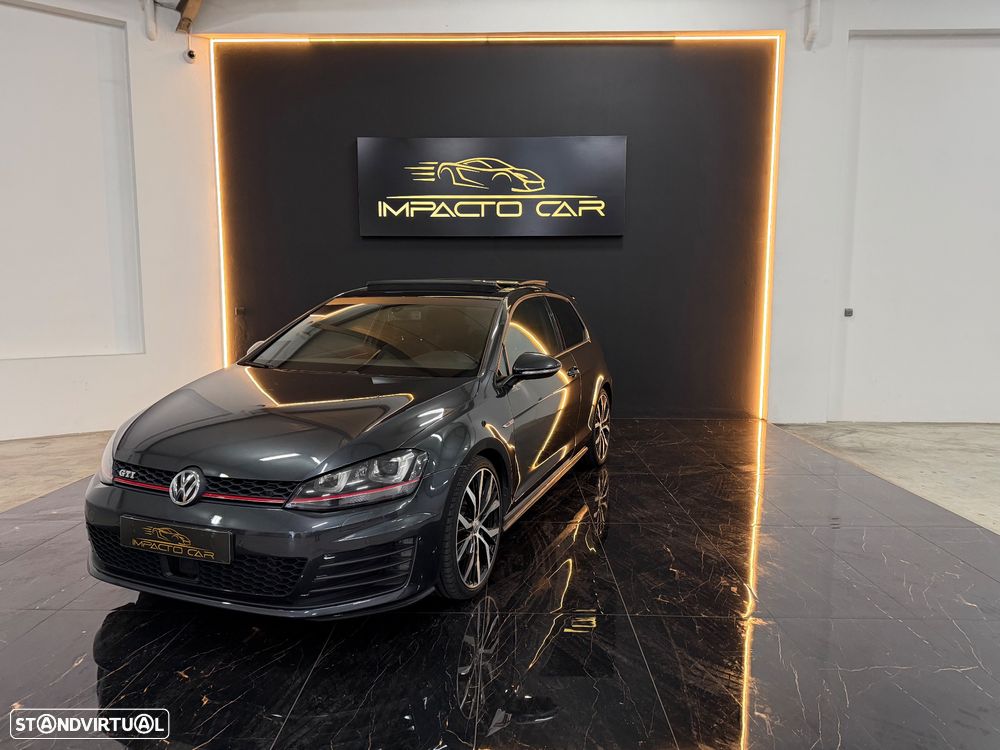VW Golf 2.0 TSi GTi DSG - 1