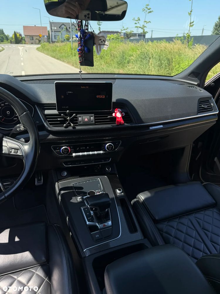 Audi SQ5 - 16