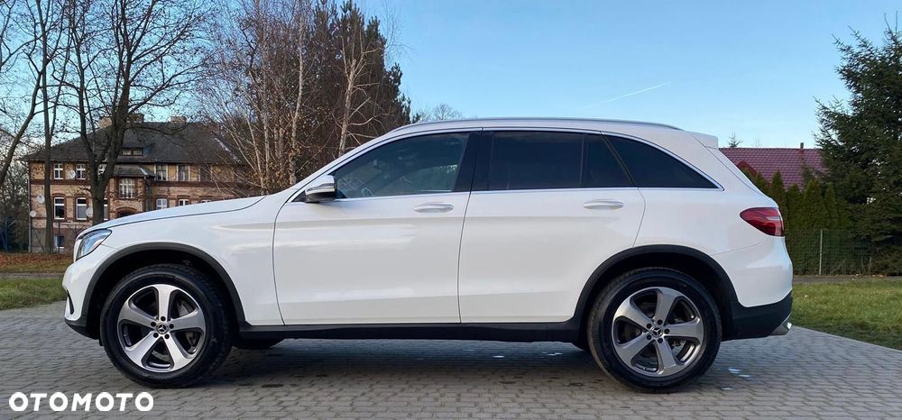 Mercedes-Benz GLC - 7