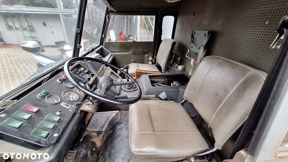 Volvo C03 6X6-6-V - 11