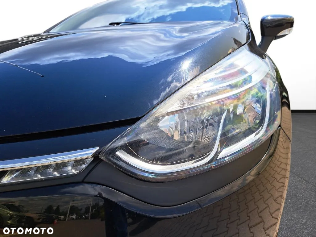 Renault Clio 1.2 16V Alize - 10