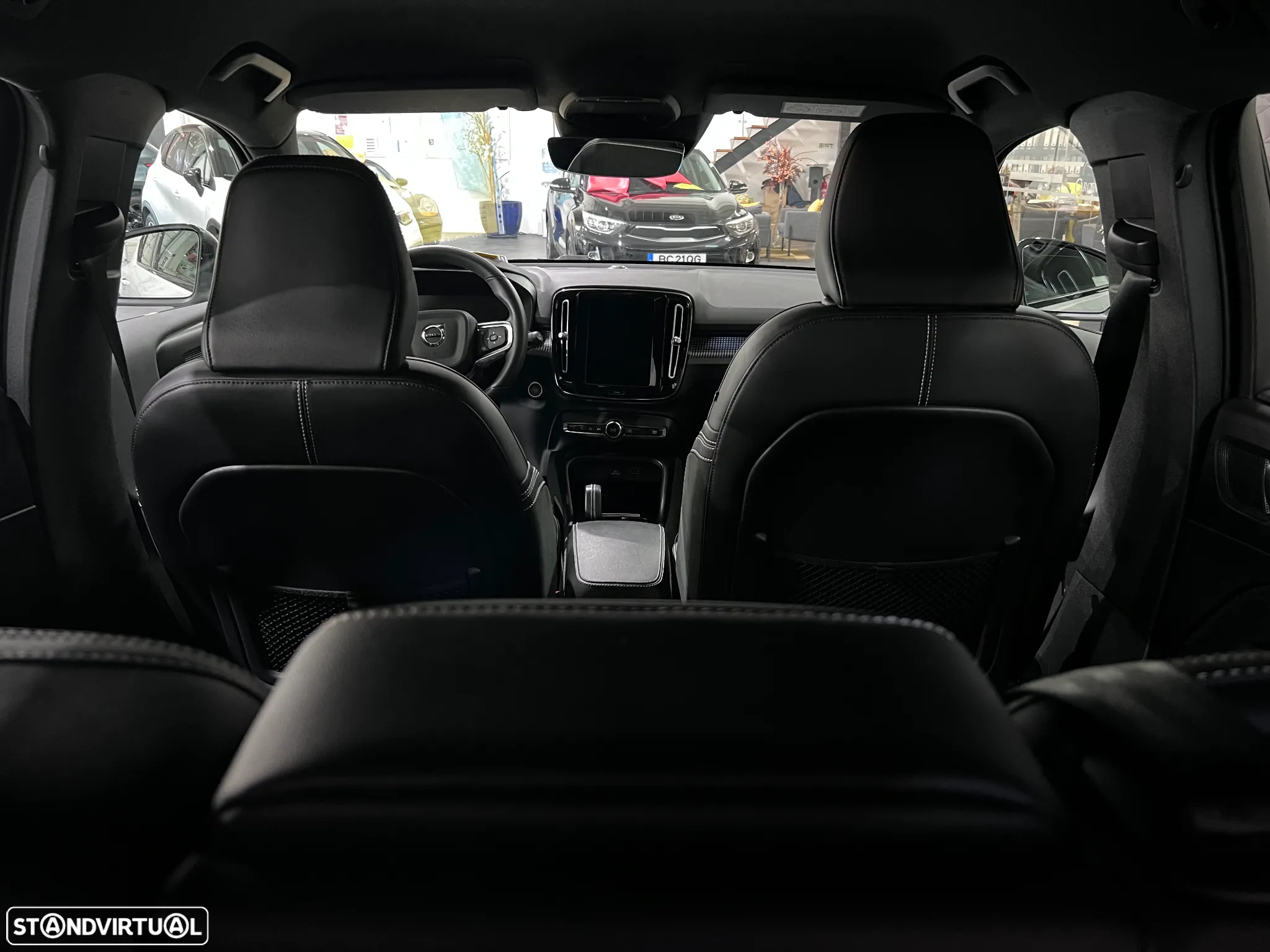 Volvo XC 40 1.5 T4 PHEV R-Design - 4