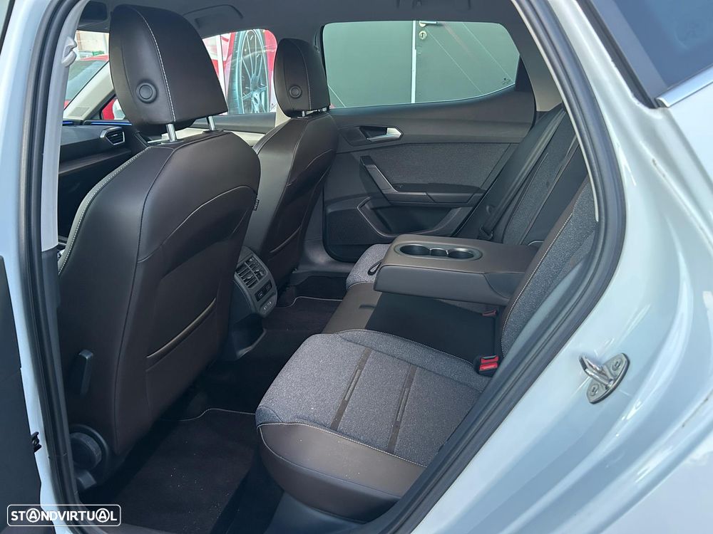SEAT Leon 1.4 e-Hybrid DSG Xcellence Plus - 12