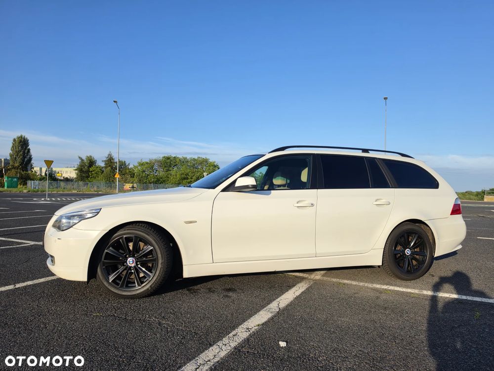 BMW Seria 5 520d - 2