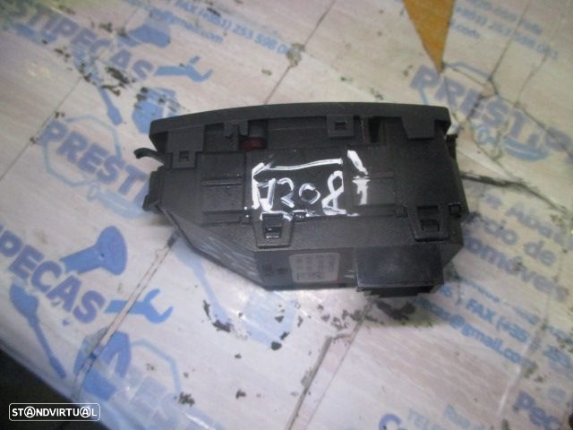 Interruptor 2129052300 MERCEDES W212 2011 4 Piscas - 2