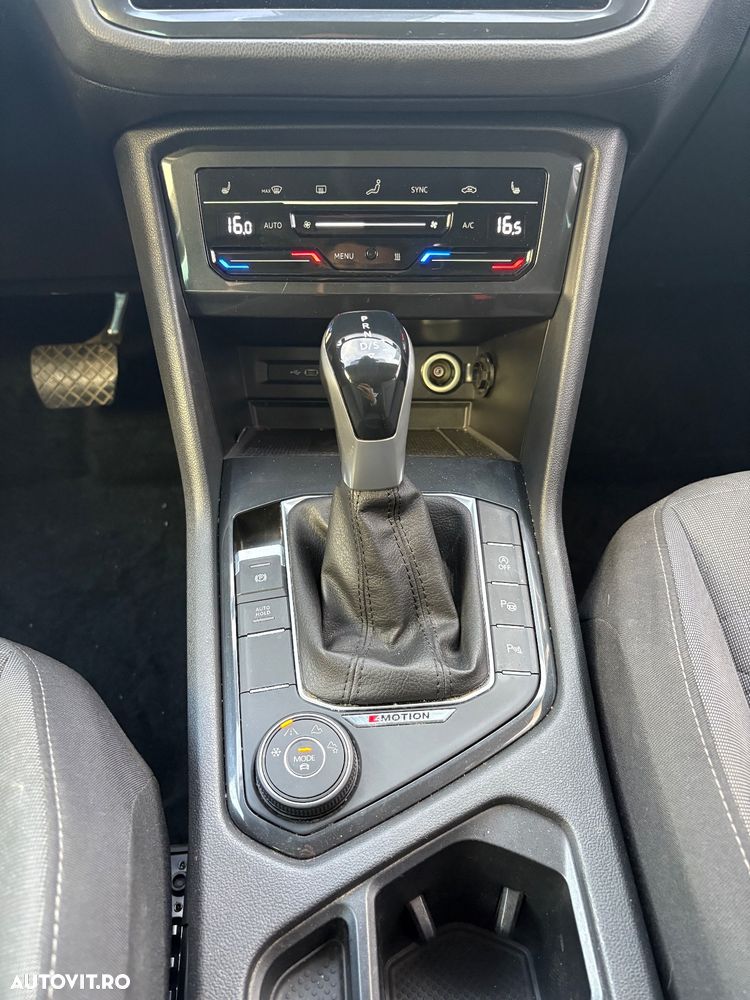 Volkswagen Tiguan 2.0 TDI SCR DSG 4Motion Life - 22