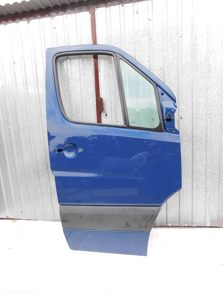 Drzwi Przednie Prawe Pasażera Mercedes Sprinter W906 VW Crafter Niebieskie OEM