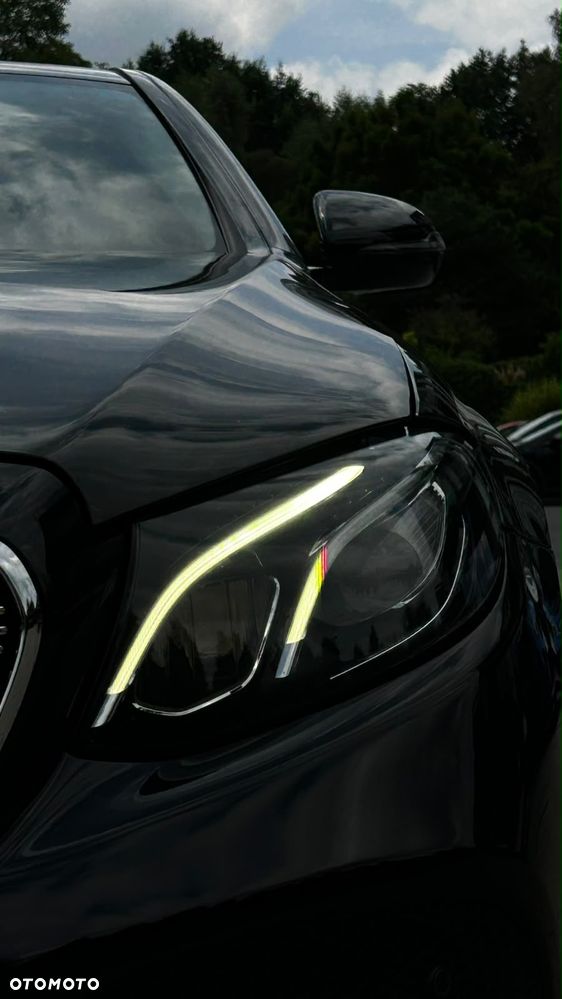 Mercedes-Benz E-Class 2019 photo 2