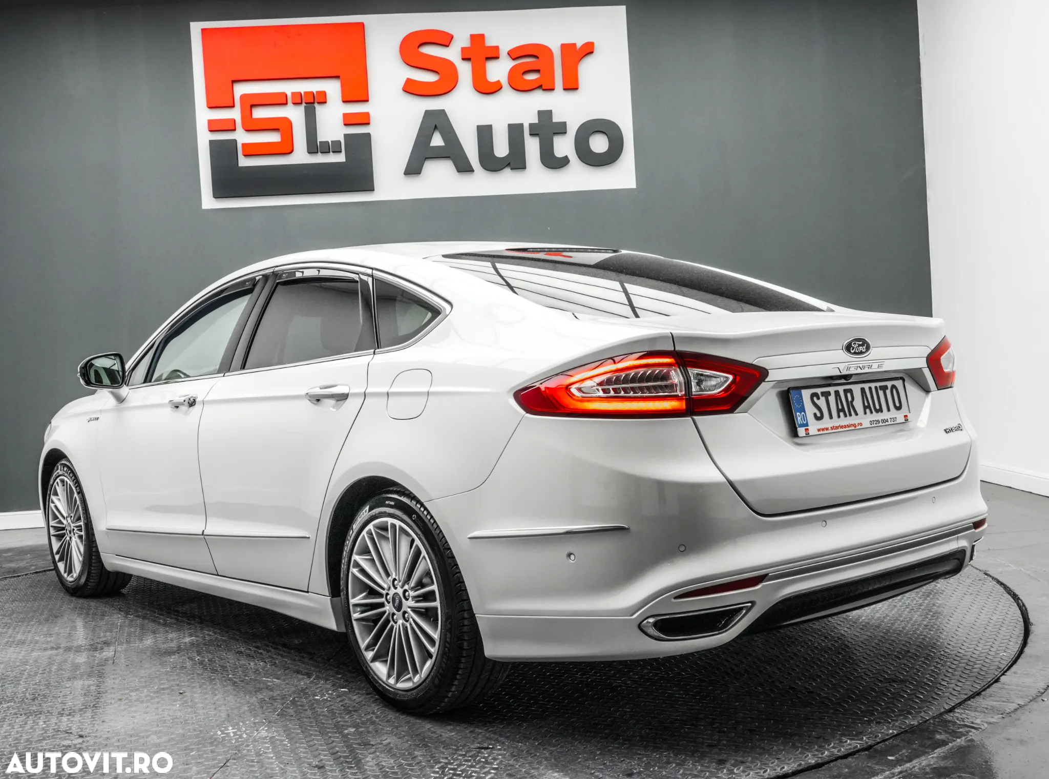 Ford Mondeo Vignale 2.0 Hybrid - 4