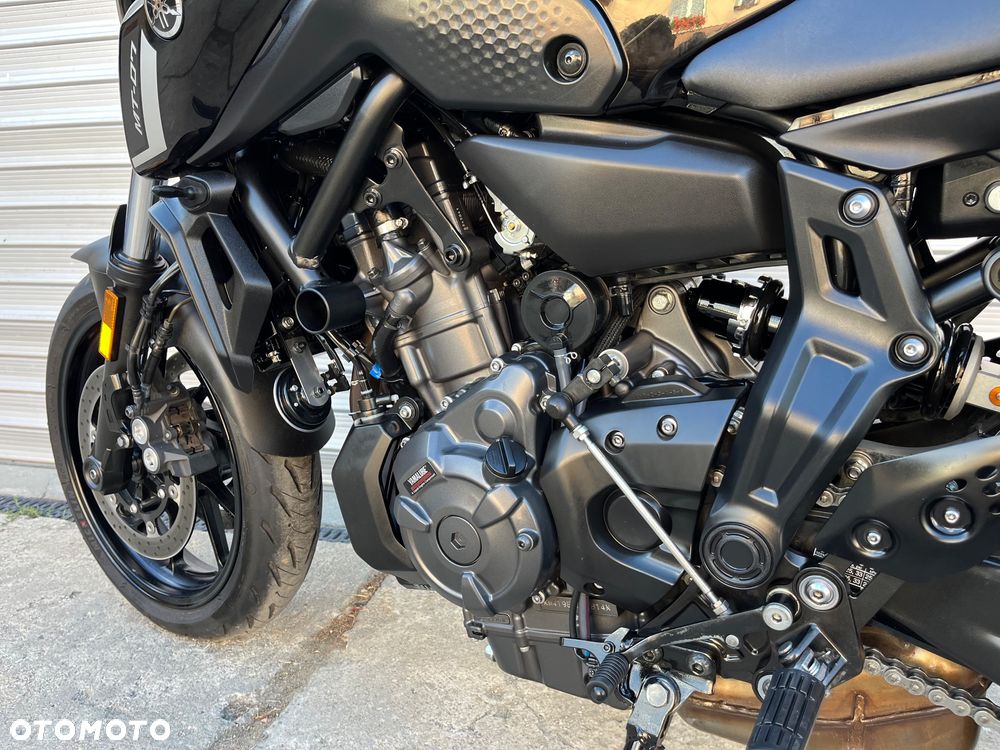 Yamaha MT - 33