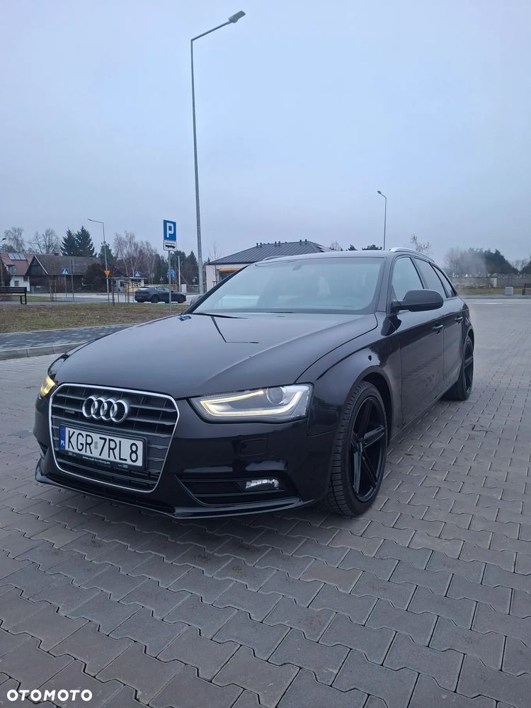 Audi A4 Avant 2.0 TDI DPF quattro S tronic S line Sportpaket - 3