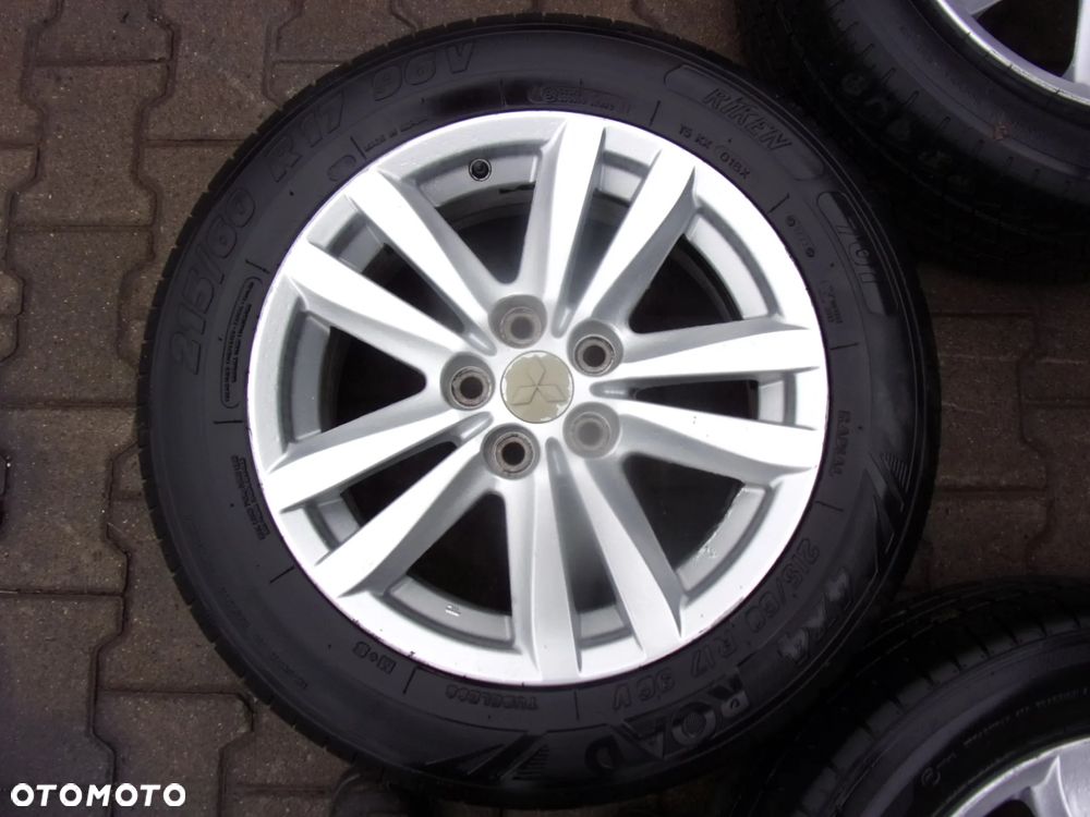 MITSUBISHI ASX felgi 17 z oponami - 2