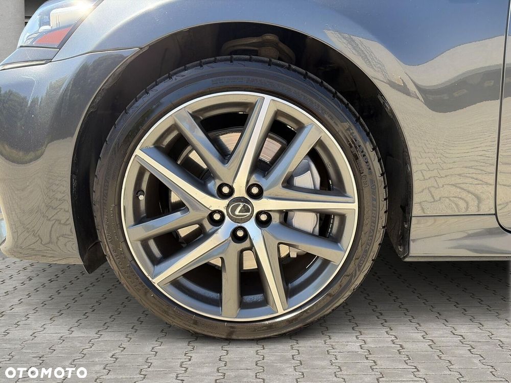 Lexus GS - 27