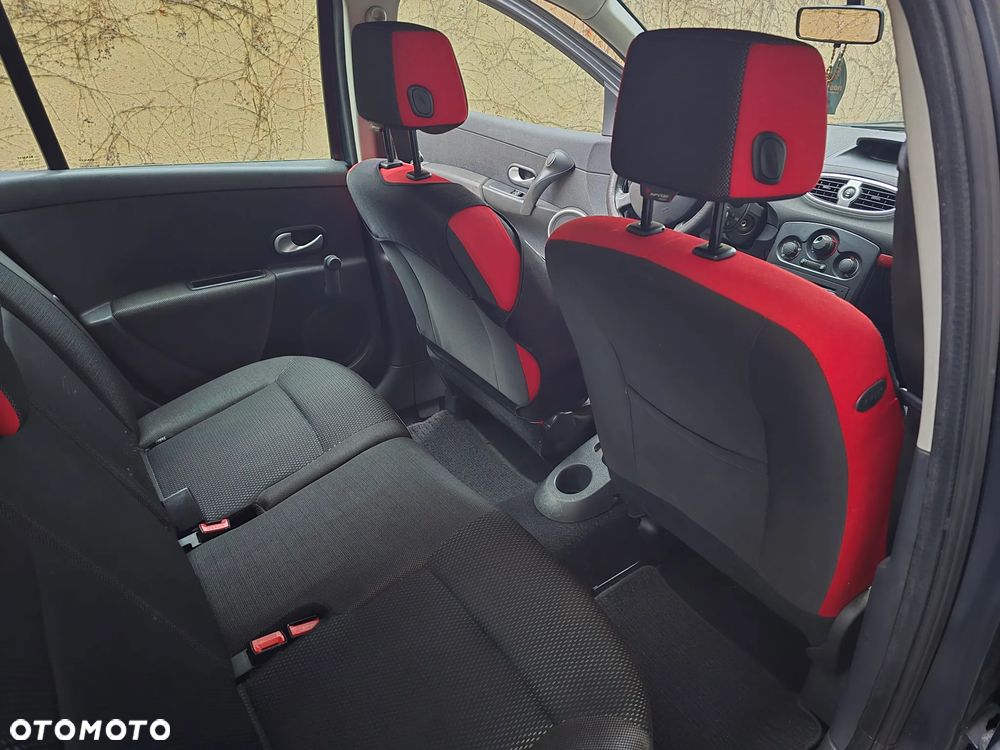 Renault Clio 1.2 16V Ripcurl - 8