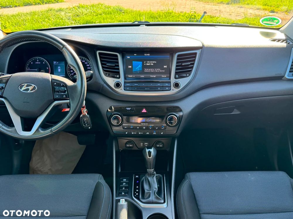 Hyundai Tucson 1.7 CRDI BlueDrive Comfort 2WD DCT - 19