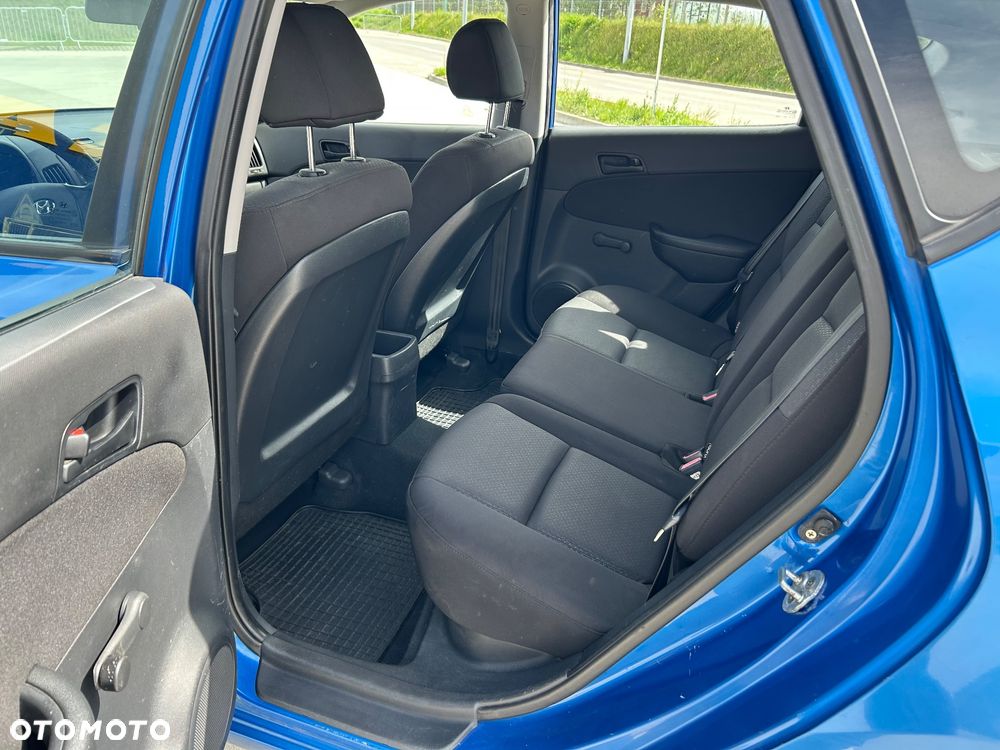 Hyundai i30 1.4 Blue Comfort - 12