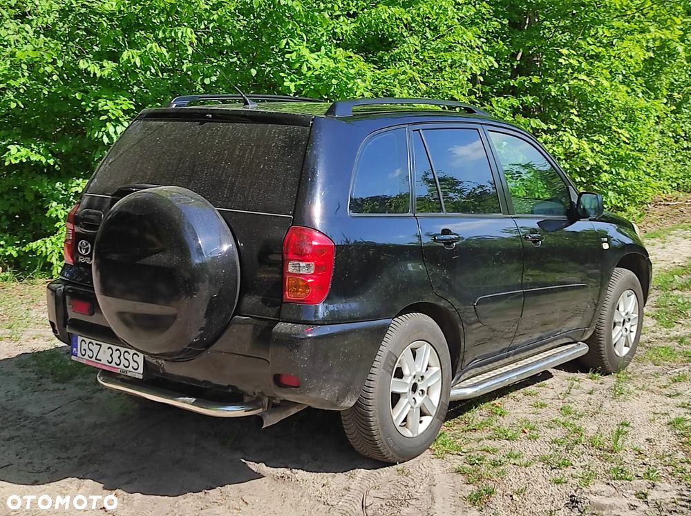 Toyota RAV4 2.0 VVT-i 4x4 - 6