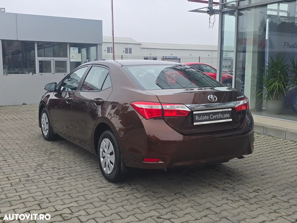 Toyota Corolla 1.6 Valvematic Terra - 5