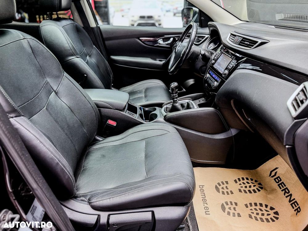 Nissan Qashqai 1.6 DCI TEKNA - 24