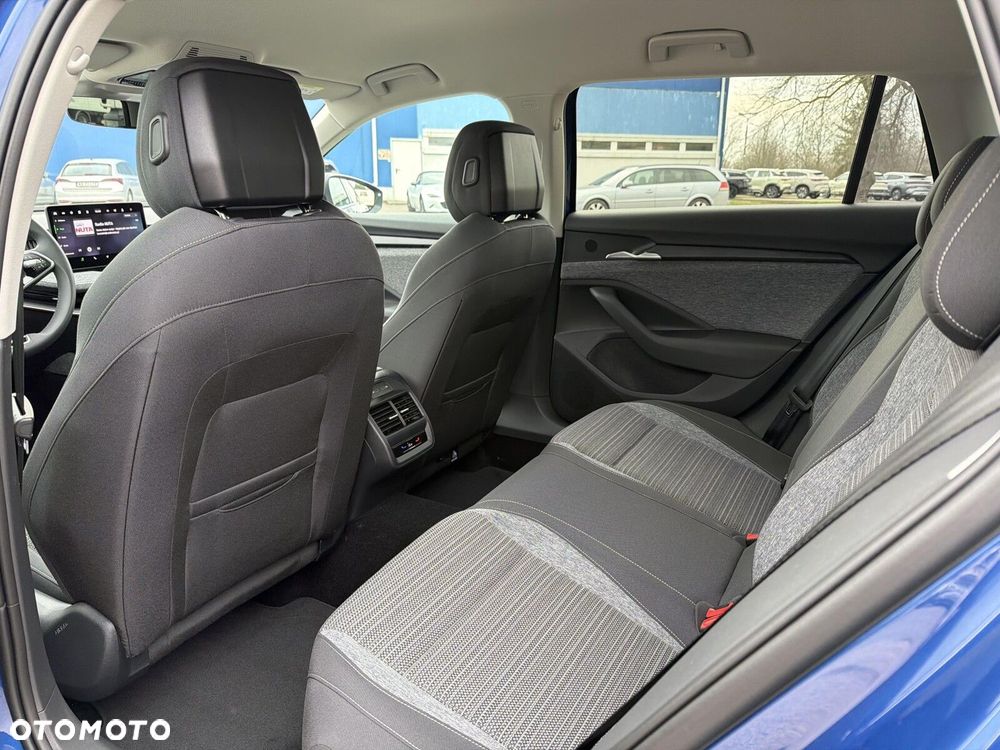 Skoda Superb 1.5 TSI Plug-in Hybrid Drive DSG - 24