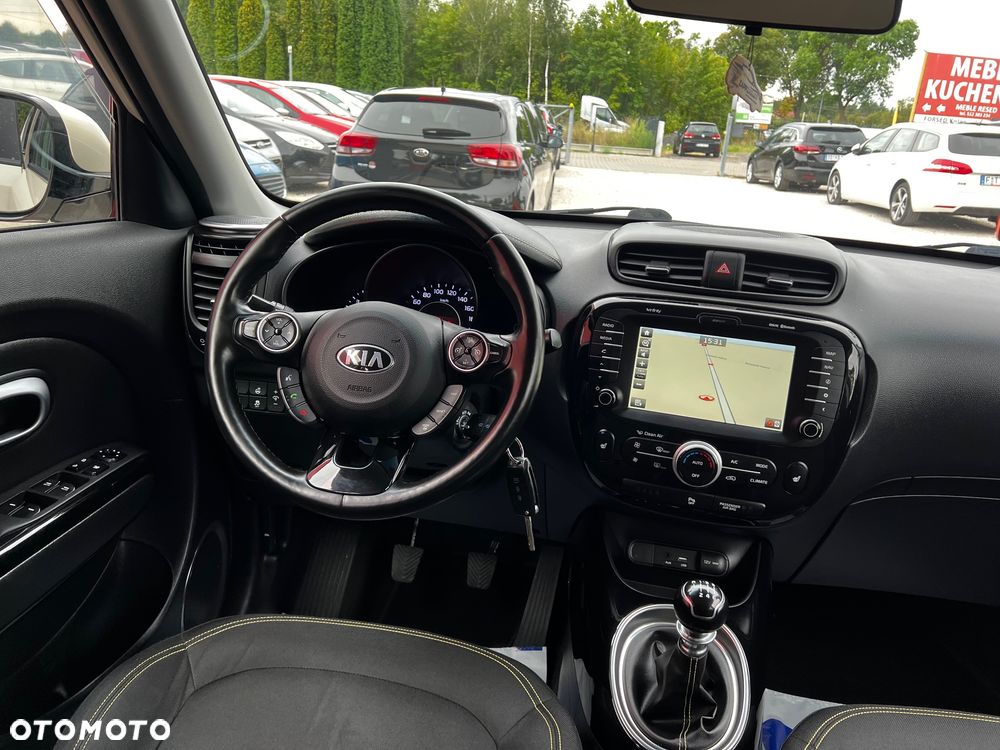 Kia Soul 1.6 CRDI Attract - 17