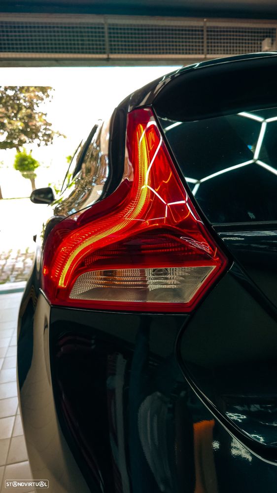 Volvo V40 D2 RDesign - 11