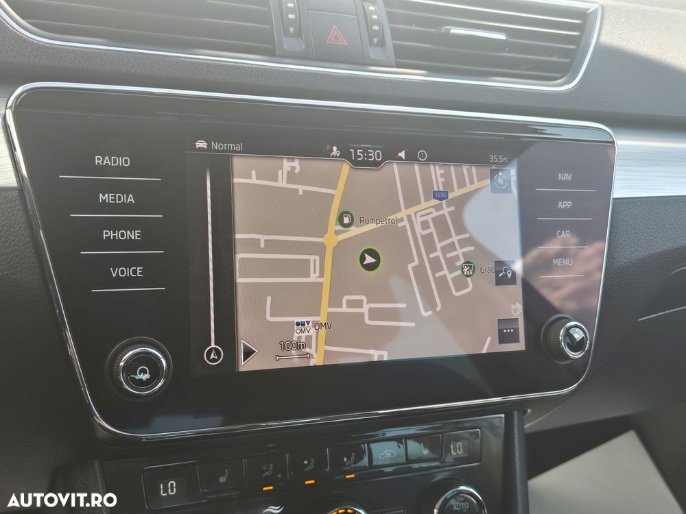 Skoda Superb 2.0 TDI DSG Ambition - 25