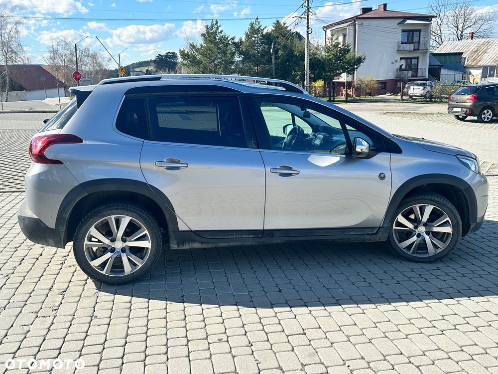 Peugeot 2008 PureTech 110 GPF Stop&Start EAT6 Style - 5