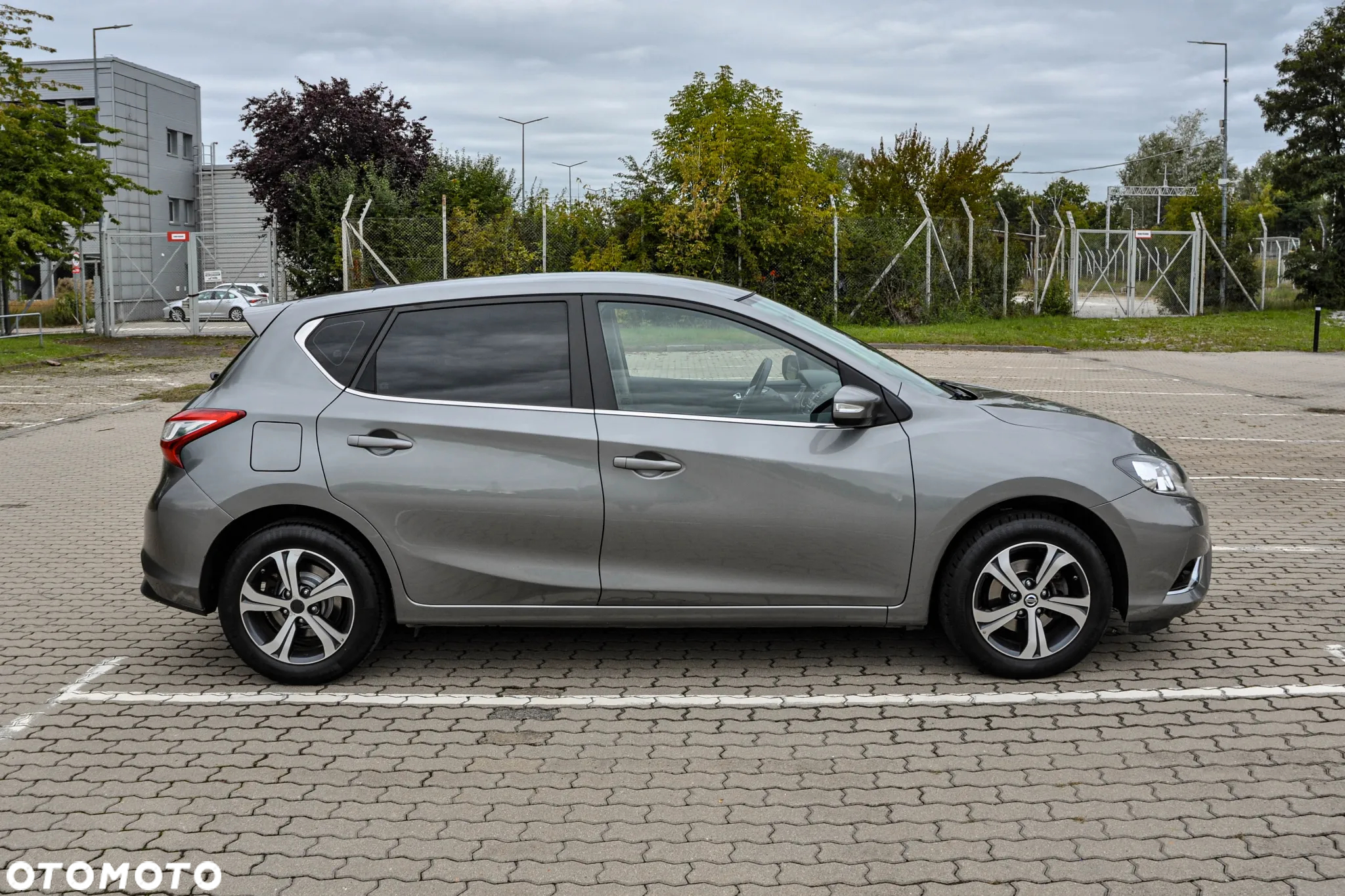 Nissan Pulsar - 5