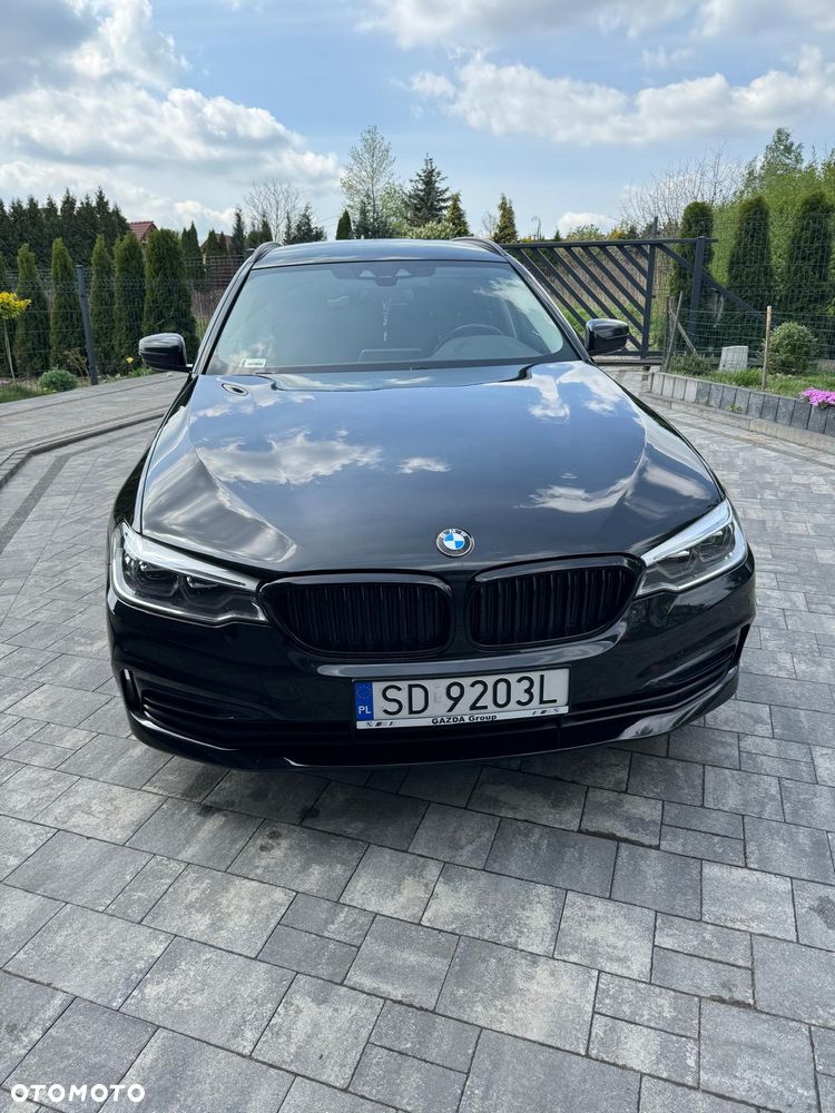 BMW Seria 5 520d Luxury Line sport - 4