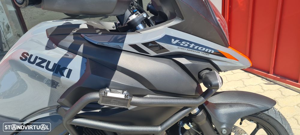 Suzuki DL 650 2025 - 16