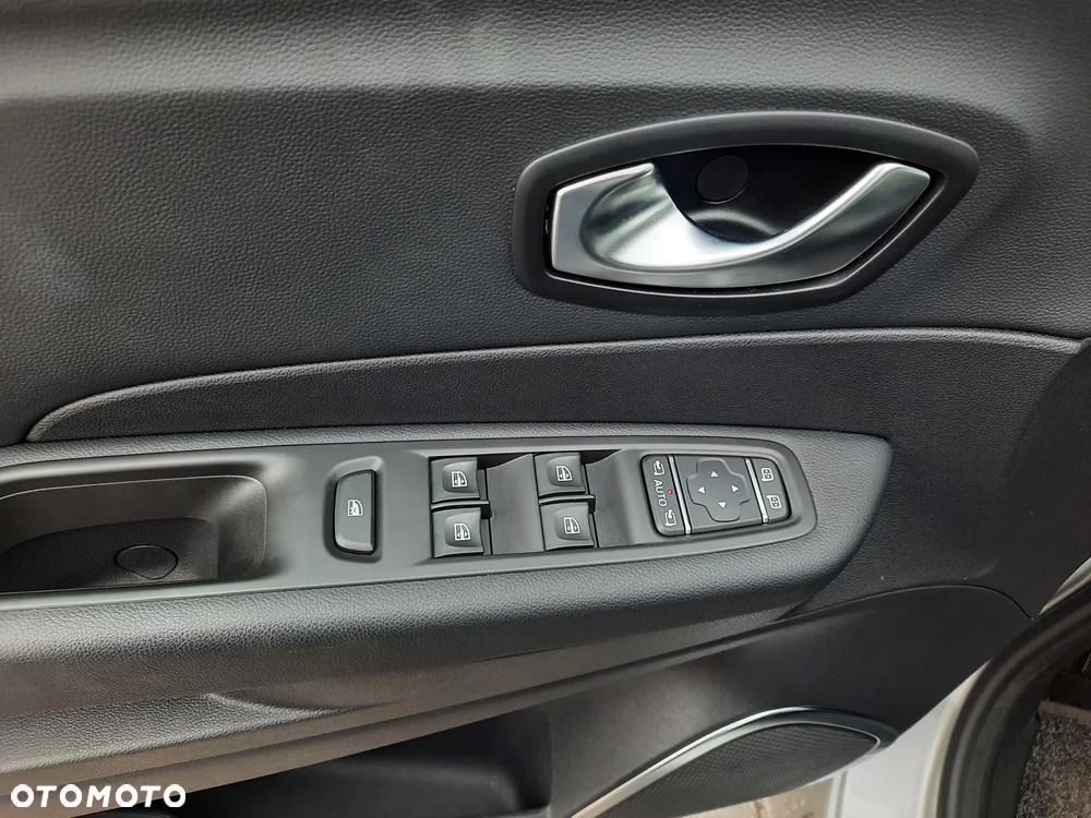 Renault Captur ENERGY TCe 90 Experience - 15