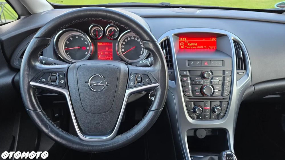 Opel Astra - 14