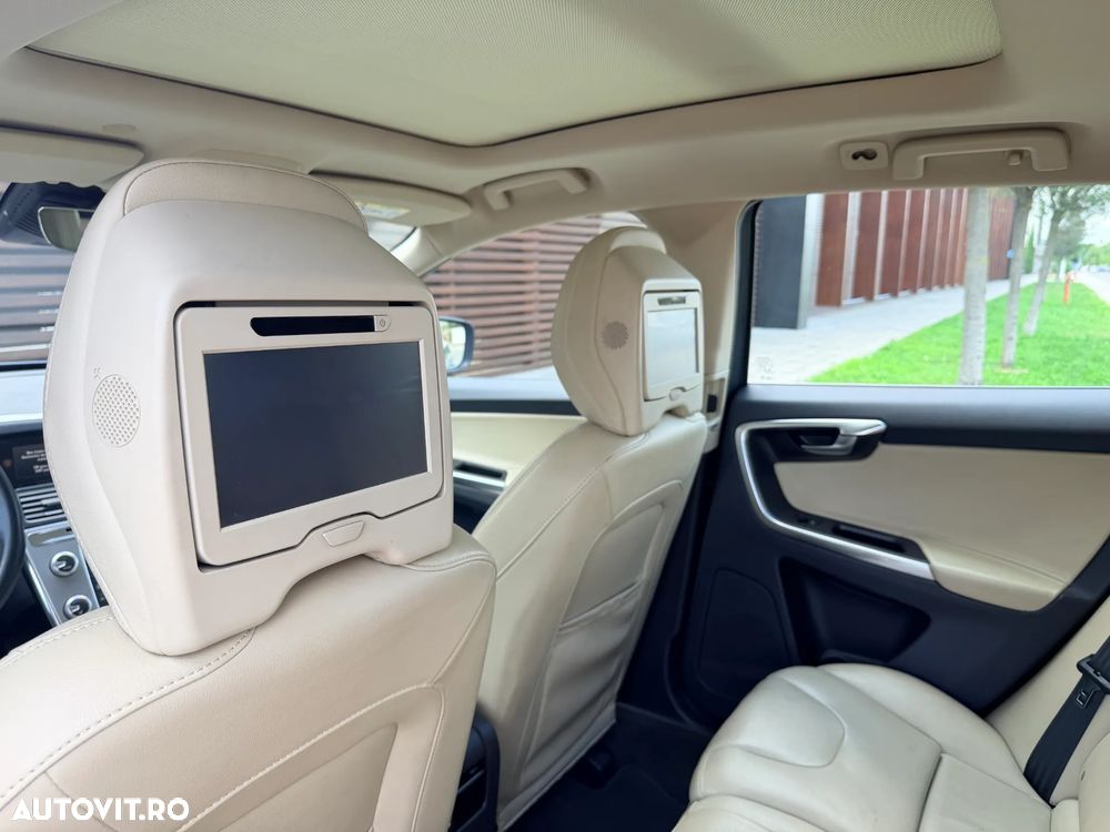 Volvo XC 60 D4 Geartronic RDesign - 15