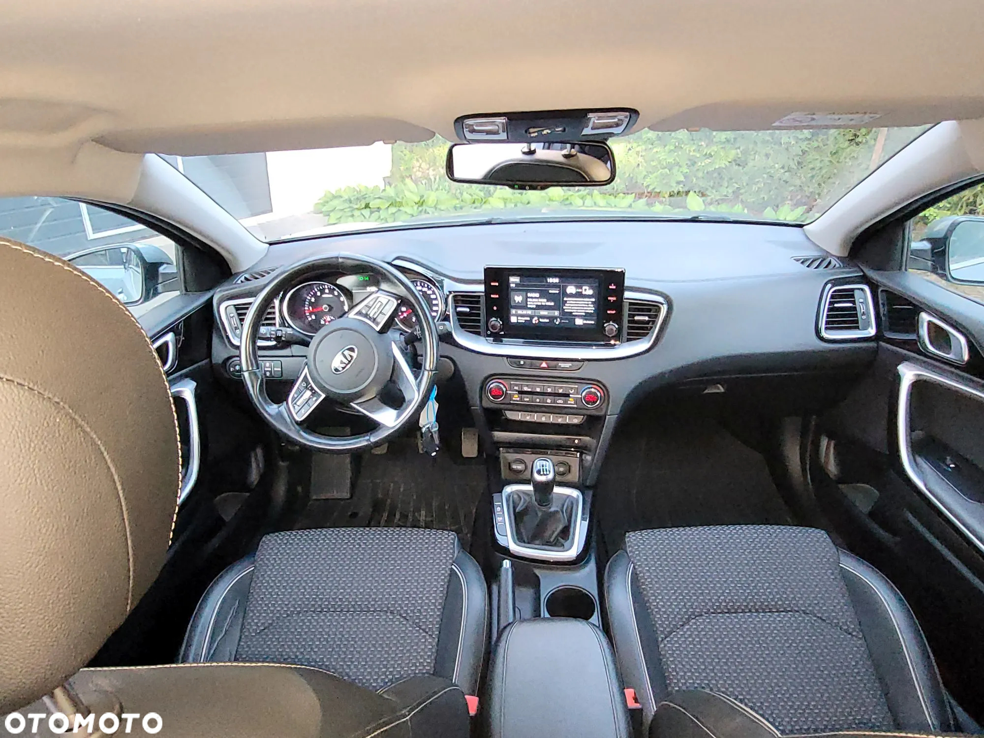 Kia Ceed 1.4 T-GDI L Business Line Plus - 14