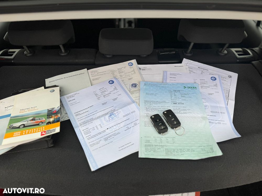 Volkswagen Golf - 21