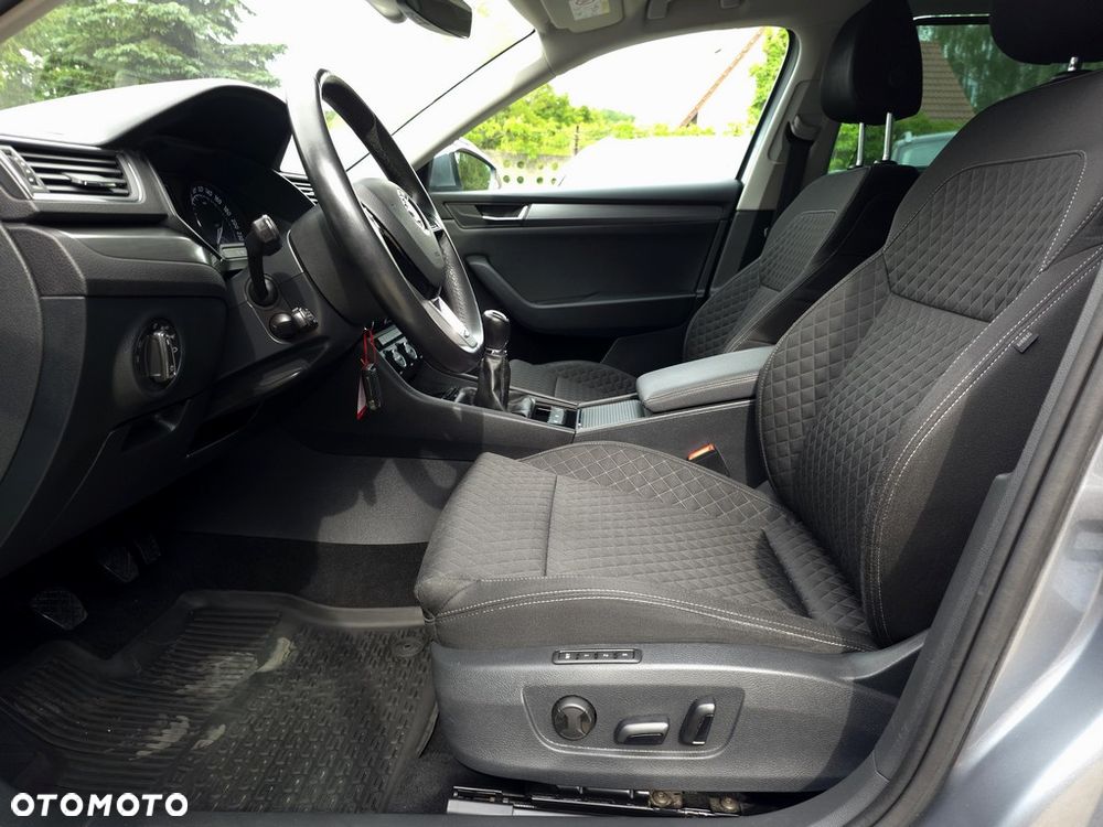 Skoda Superb 2.0 TDI Style - 15