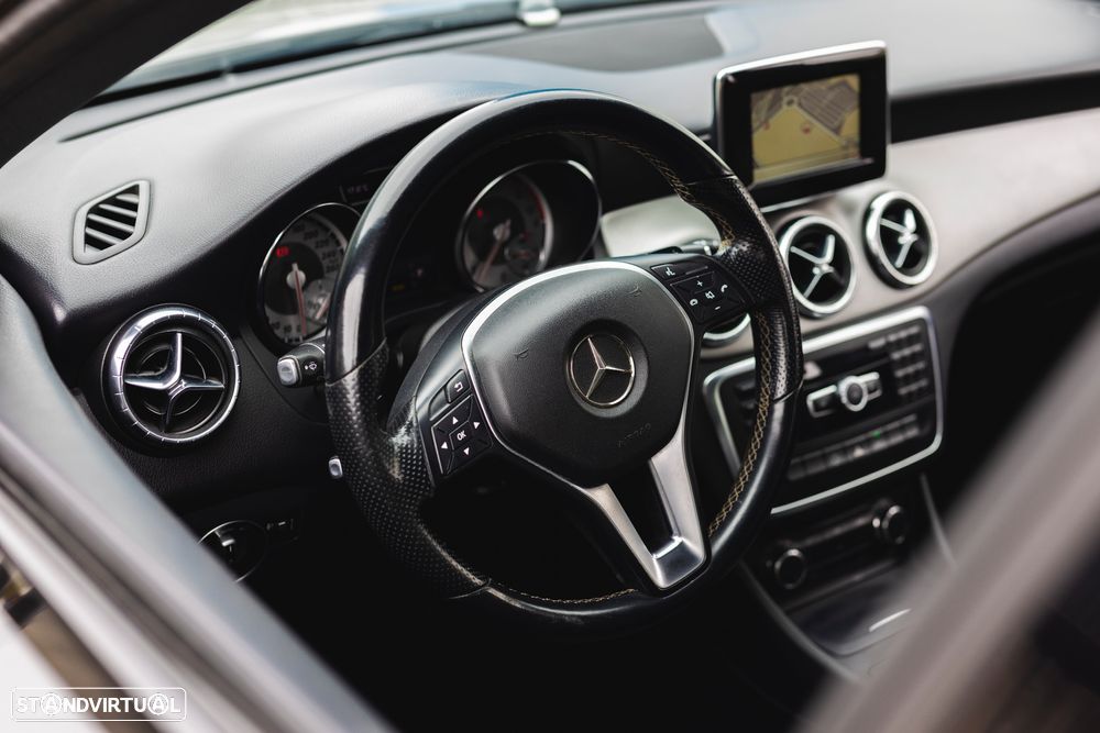 Mercedes-Benz CLA 180 (CDI) d 7G-DCT AMG Line - 12