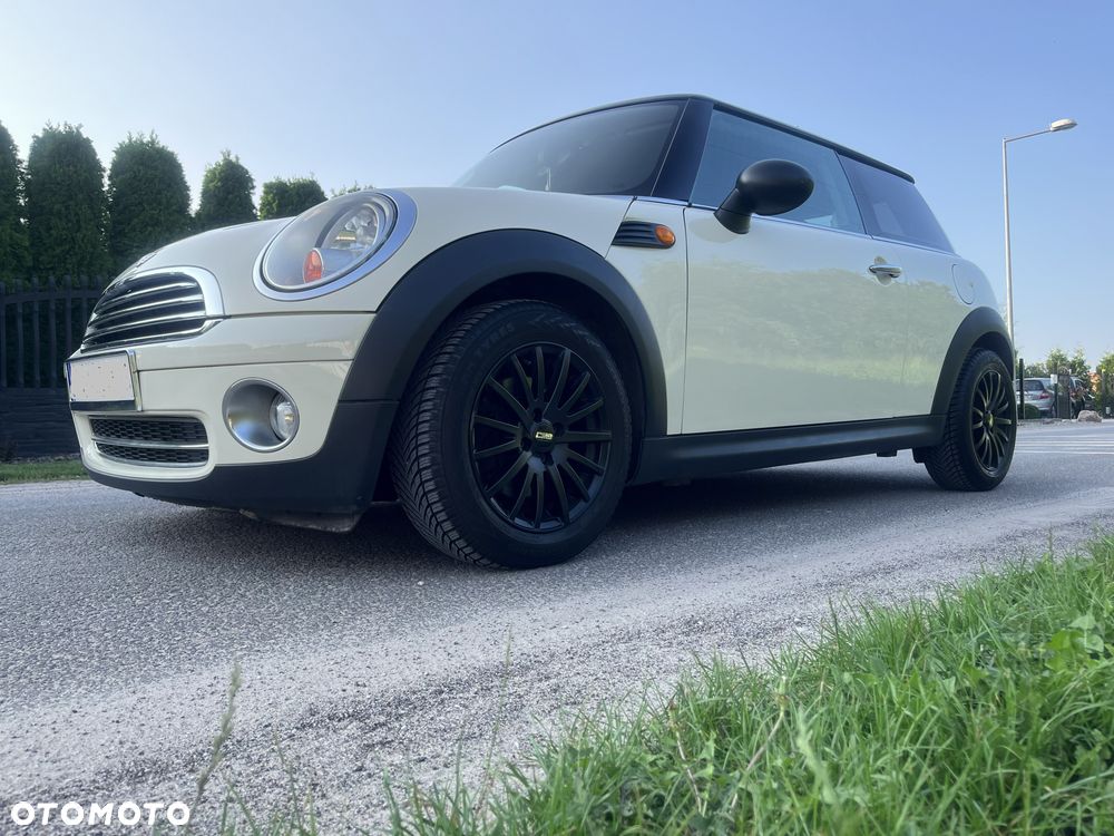 MINI ONE - 16