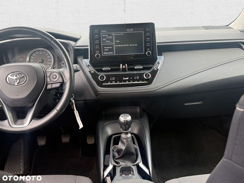 Toyota Corolla - 19