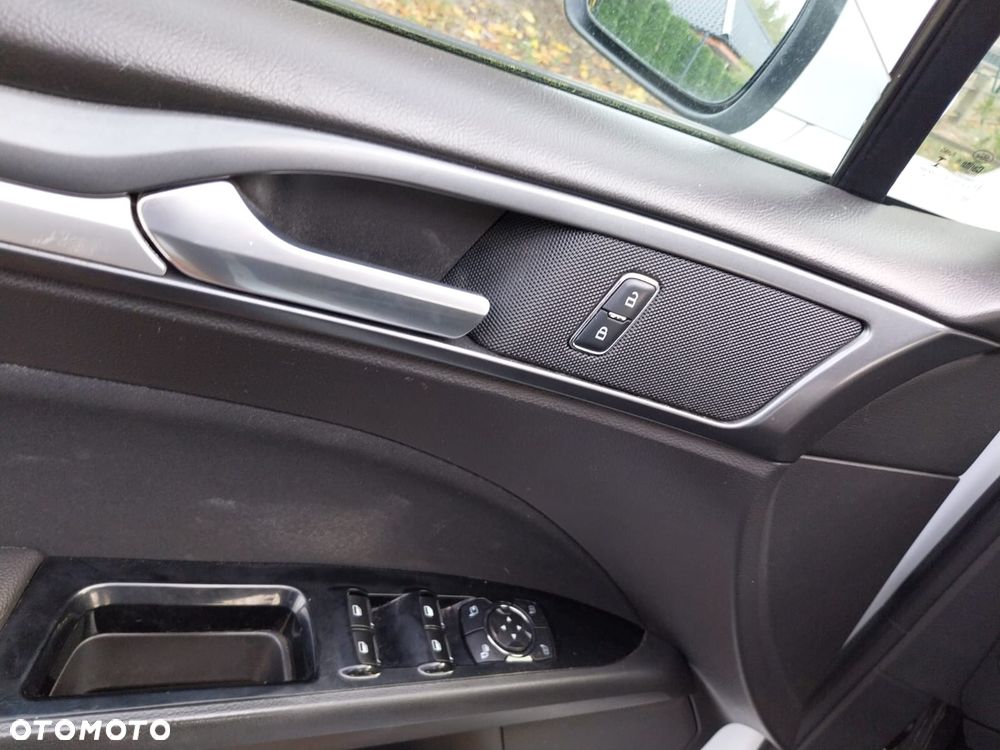 Ford Mondeo 1.5 TDCi ECOnetic Start-Stopp Titanium - 23