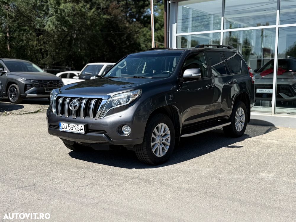Toyota Land Cruiser 2.8l Turbo D-4D AVS Aut. Luxury - 3