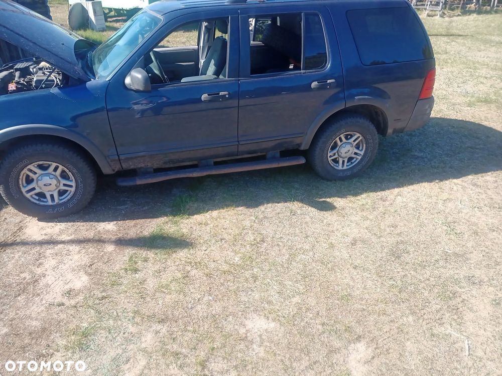 Ford Explorer 4.0 - 5